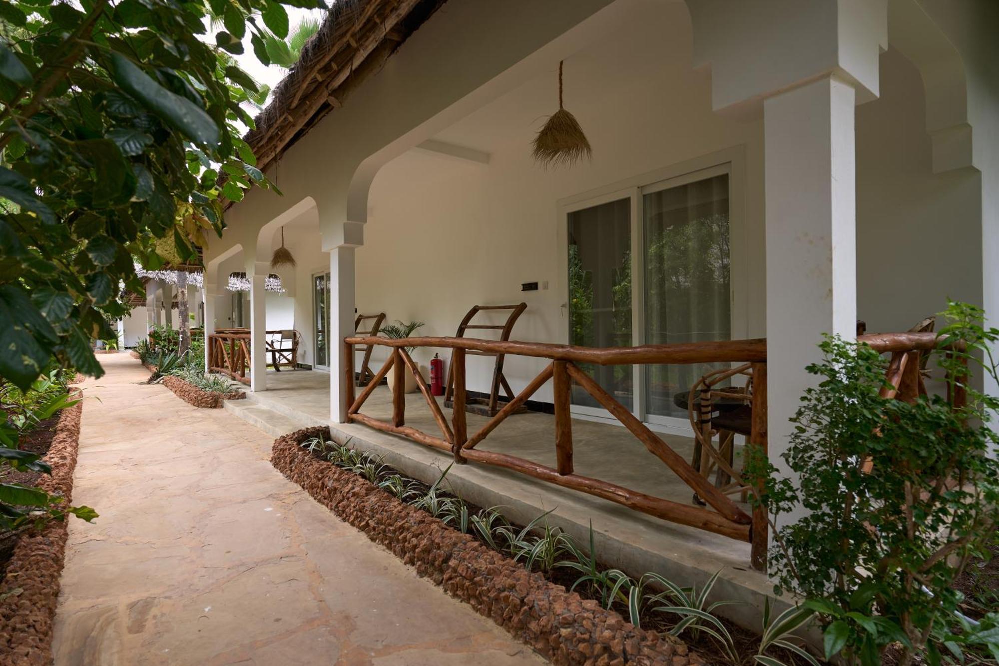 African Bungalows Nungwi Exterior photo