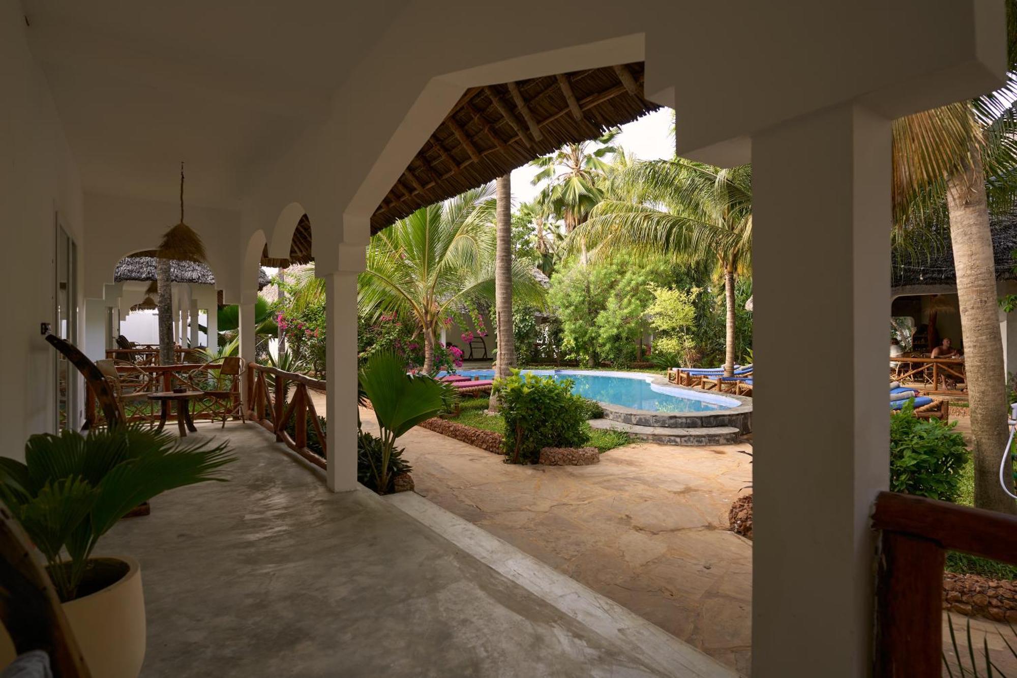 African Bungalows Nungwi Exterior photo